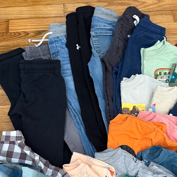 Large boys 3T mixed bundle !! - Picture 6 of 7